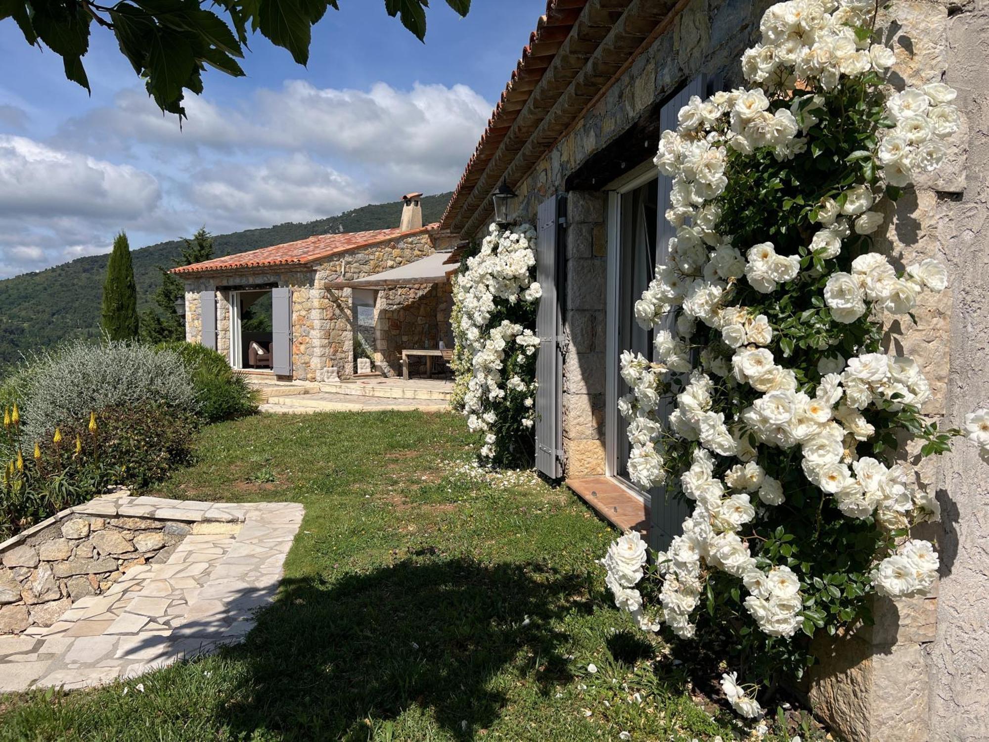 Villa La Genestiere - Familienoase Und Golfertraum Mit Infinity-Pool Und 180-Grad-Panoramablick Bis Zum Meer Сейан Екстериор снимка